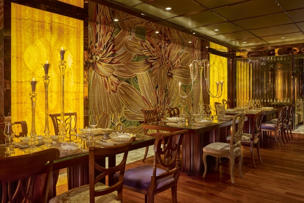 Hotel The Reverie Saigon